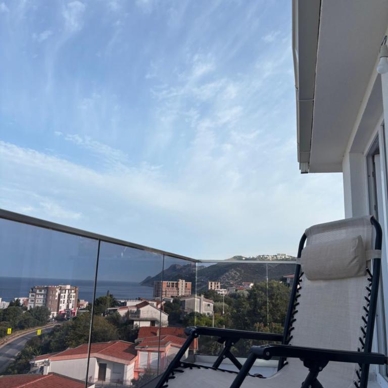 Maki lux 3 - Apartman sa 2 Spavaće Sobe i Pogledom na More - 13
