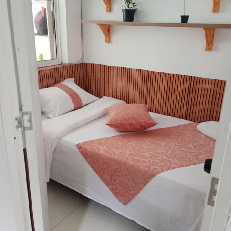 Habitación para PAREJAS EL TREBOL baño privado - Single Room - 4