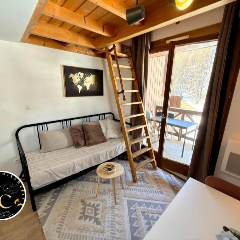 Charmant studio avec coin nuit en mezzanine La Foux d'Allos - Appartement - 38