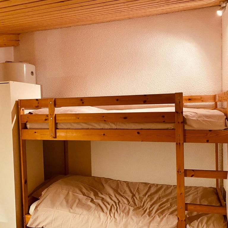 Charmant studio avec coin nuit en mezzanine La Foux d'Allos - Appartement - 12