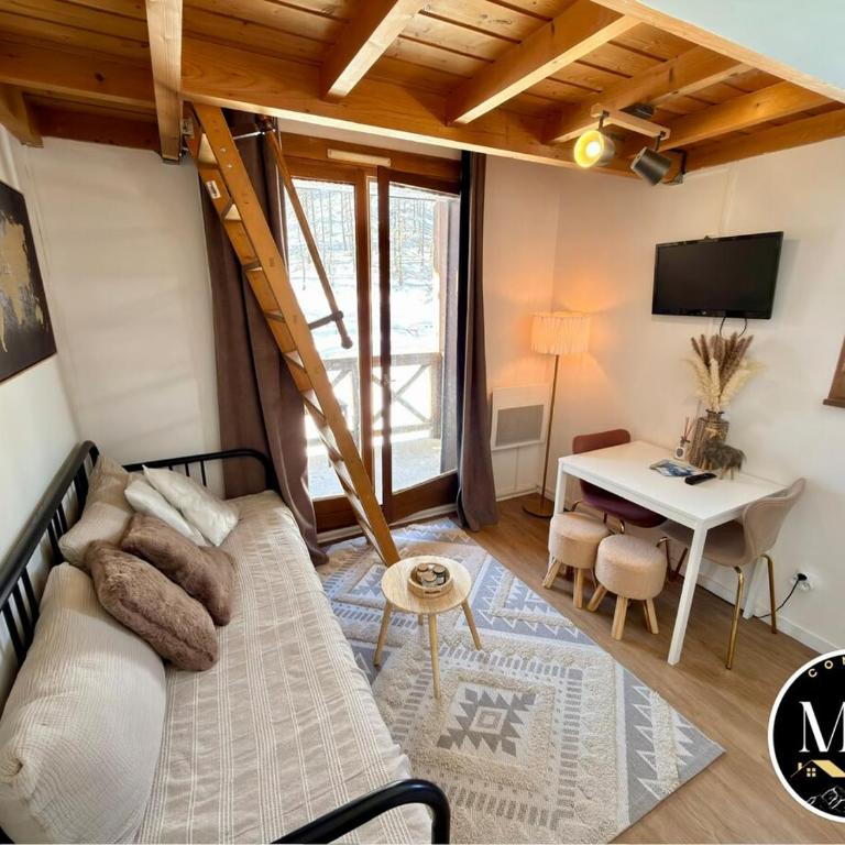 Charmant studio avec coin nuit en mezzanine La Foux d'Allos - Appartement - 44