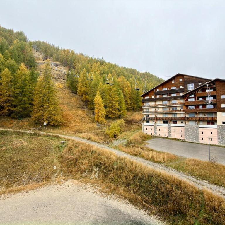 Charmant studio avec coin nuit en mezzanine La Foux d'Allos - Appartement - 36