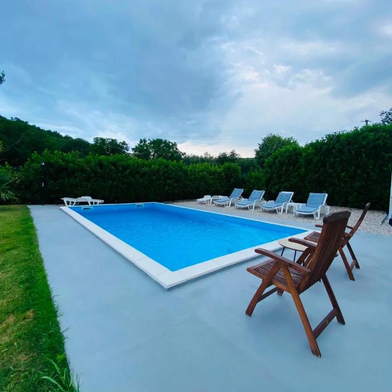 Holiday House Maya - Maison 2 Chambres - 3