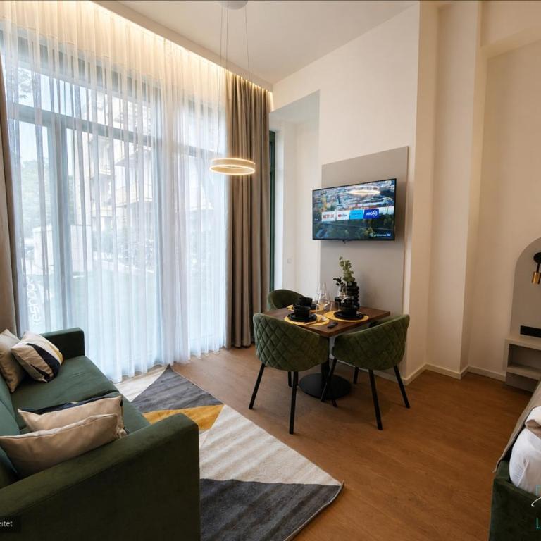 HOMELY STAY - Urban Studio Apartments - Apartment - 10