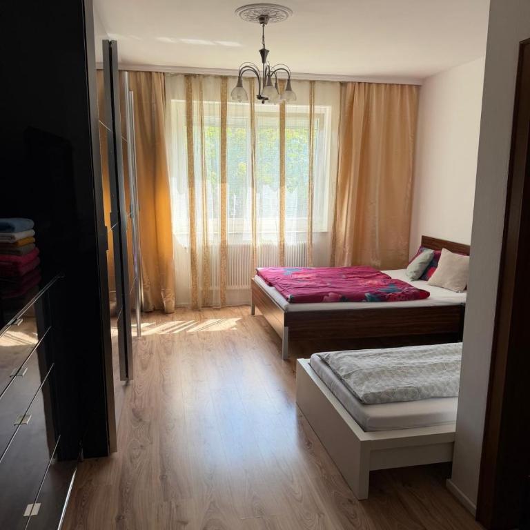 Karawankenblick - Doppelzimmer mit eigenem Bad - 3