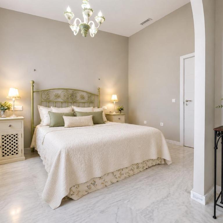 Luxurious Villa on the Golden Mile of Marbella - Casa con 1 dormitorio - 2