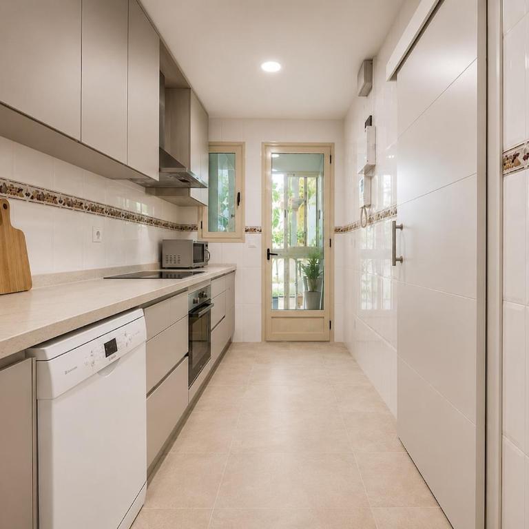 Luxurious Villa on the Golden Mile of Marbella - Casa con 1 dormitorio - 9