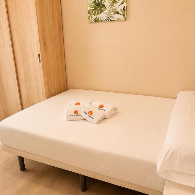 Nuevo Apartamento junto a la Catedral by DomusHome - Two-Bedroom Apartment - 14