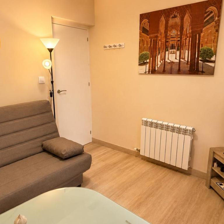 Nuevo Apartamento junto a la Catedral by DomusHome - Two-Bedroom Apartment - 21