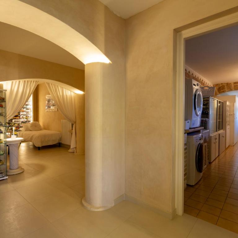 Villa Maria Pia - Mediterranean Luxury, Sea Views, Private Beachfront Parking, Near Monaco & France - Villa - 24
