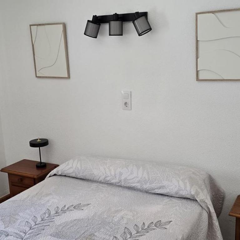 Hostal la Campa - Camera Matrimoniale/Doppia con Letti Singoli - 2