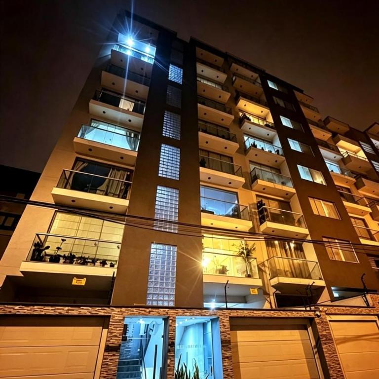 Premium 3hab La Calera cerca a Miraflores - Three-Bedroom Apartment - 20