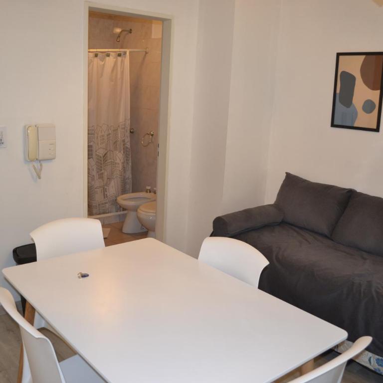 Un abrazo en pleno centro - Cálido, luminoso y en Lavalle y Callao - Apartamento de 1 dormitorio - 10
