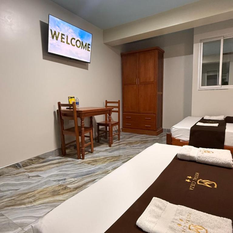 Hostal Cieza - Deluxe Double Room - 4