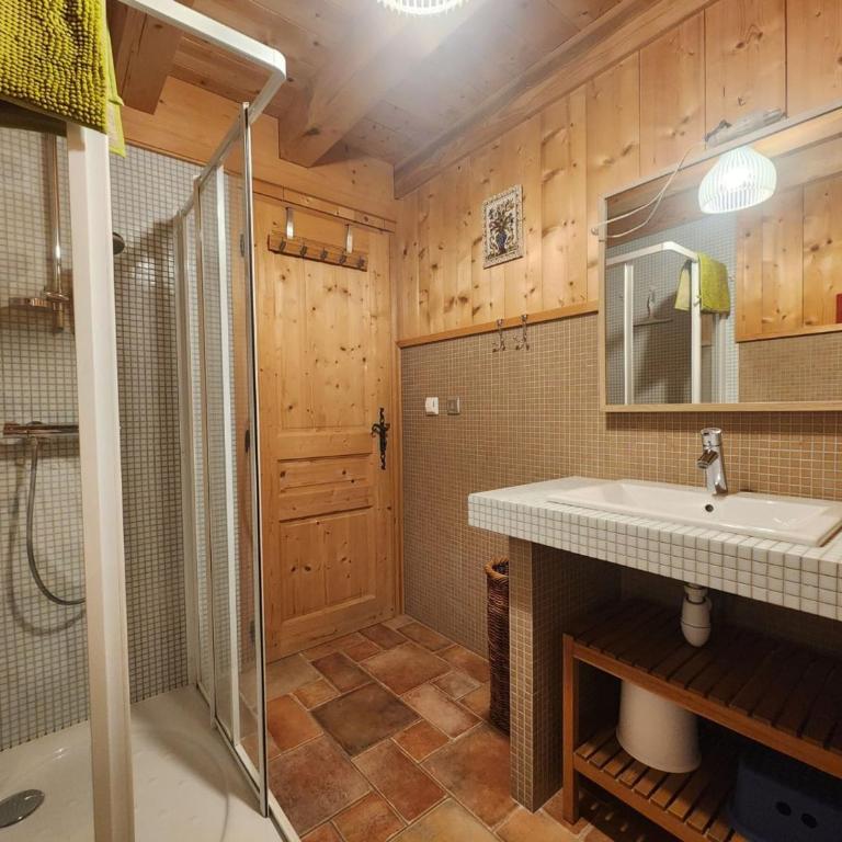 Chalet confortable - 10 pers. - FR-1-846-50 - Chalet - 12