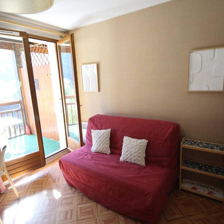Appartement calme avec parking, animaux OK - 4 pers, vue montagne - FR-1-313-252 - Appartement - 8