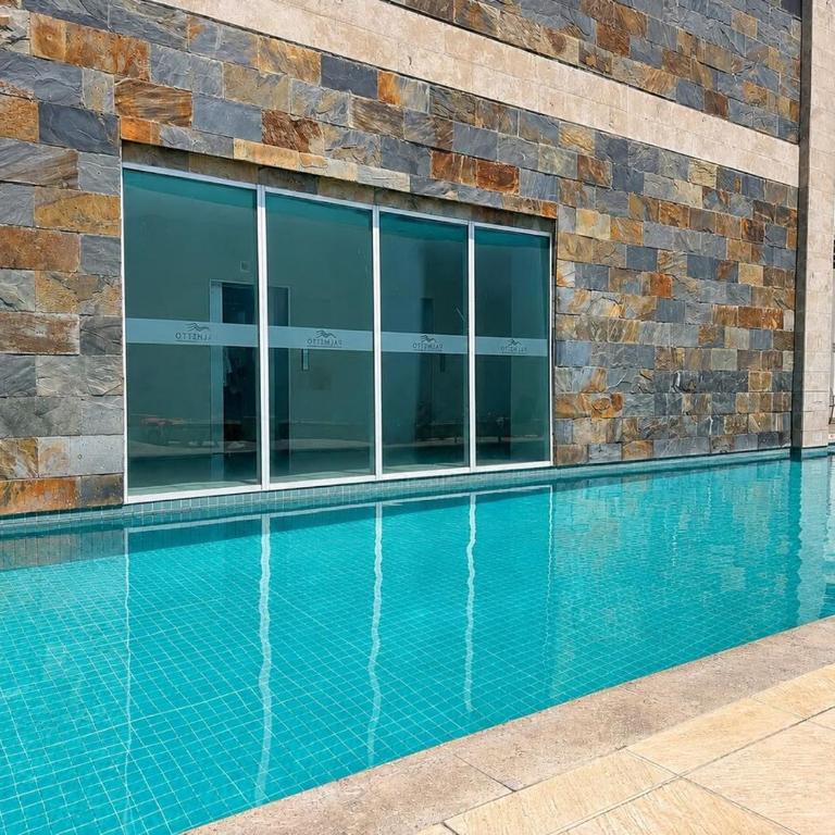 Beachfront apartment with a beautiful ocean view - One-Bedroom Apartment - 4