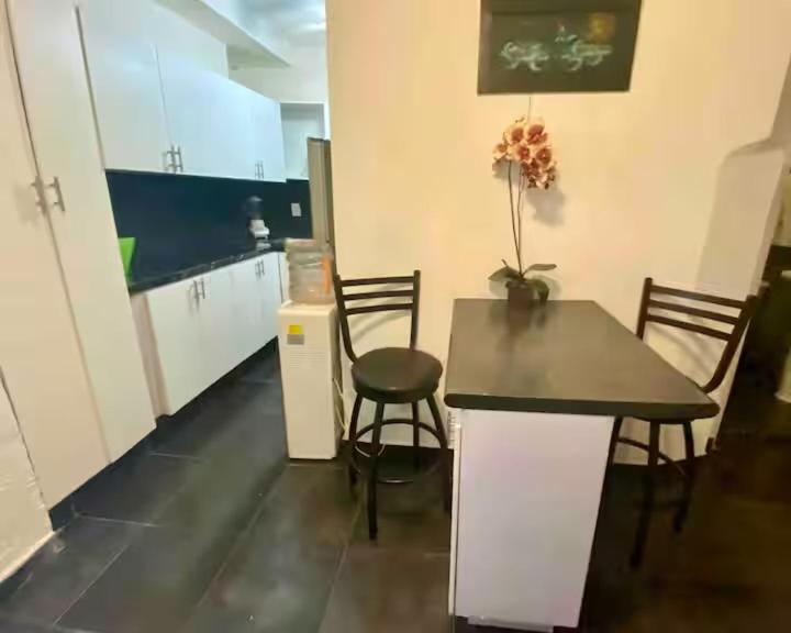 Suites Casa Pajaritos Mezquitán - Estudio con sofá cama - 15