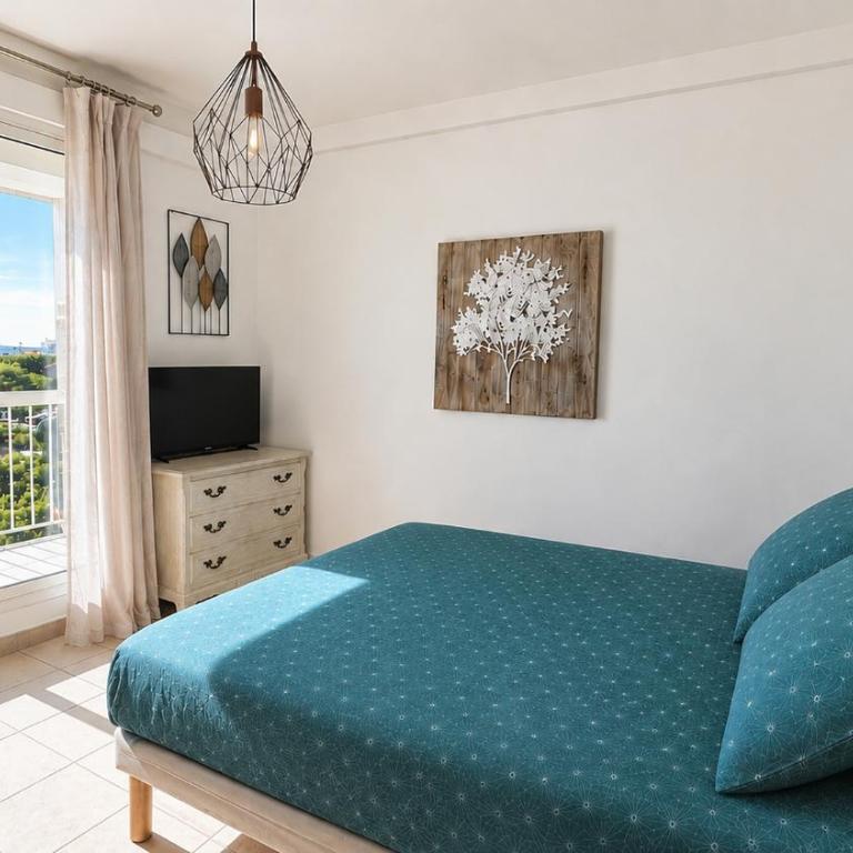 Brise Marine - Appartement 2 chambres avec balcon, vue mer & parking privé à 30 m de la plage - Appartement 2 Chambres avec Balcon et Vue sur la Mer - 3