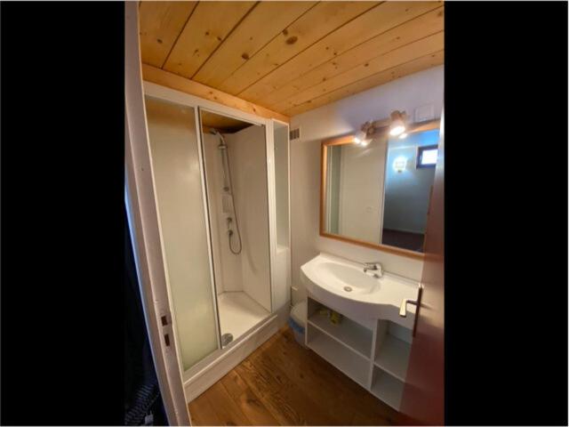 Résidence Lauzieres - Appartement 3 pièces pour 8 personnes skis aux pieds et proche des commerces dans le village du Charvet à Arc 1800 MAE-4484 - Appartement - 14
