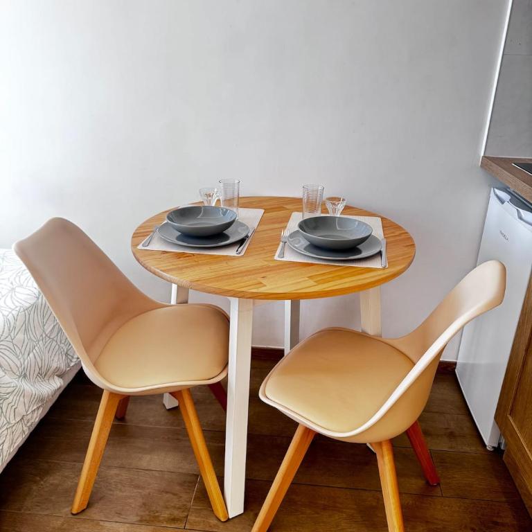 Studio proche aéroport, tramway, plage - Appartement 1 Chambre - 3
