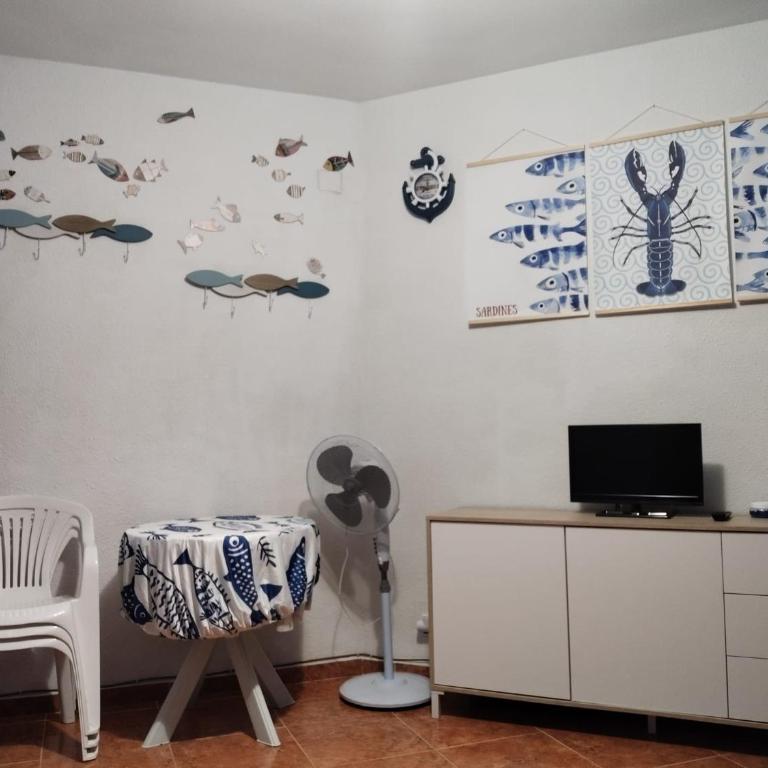 APARTAMENTO CON PISCINA Y TERRAZA A 3 Min DE LA PLAYA LAS FUENTES - Apartamento de 1 dormitorio - 8