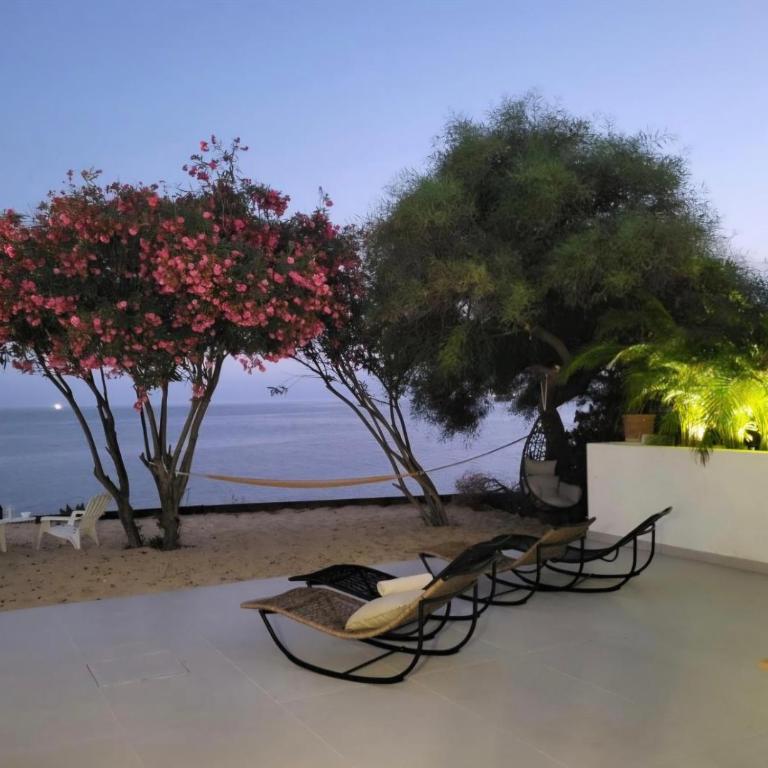 Villa One One One - Six-Bedroom House - 58