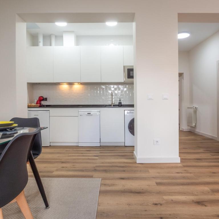 Legio Suites - Appartement 2 Chambres Deluxe avec Balcon - 6