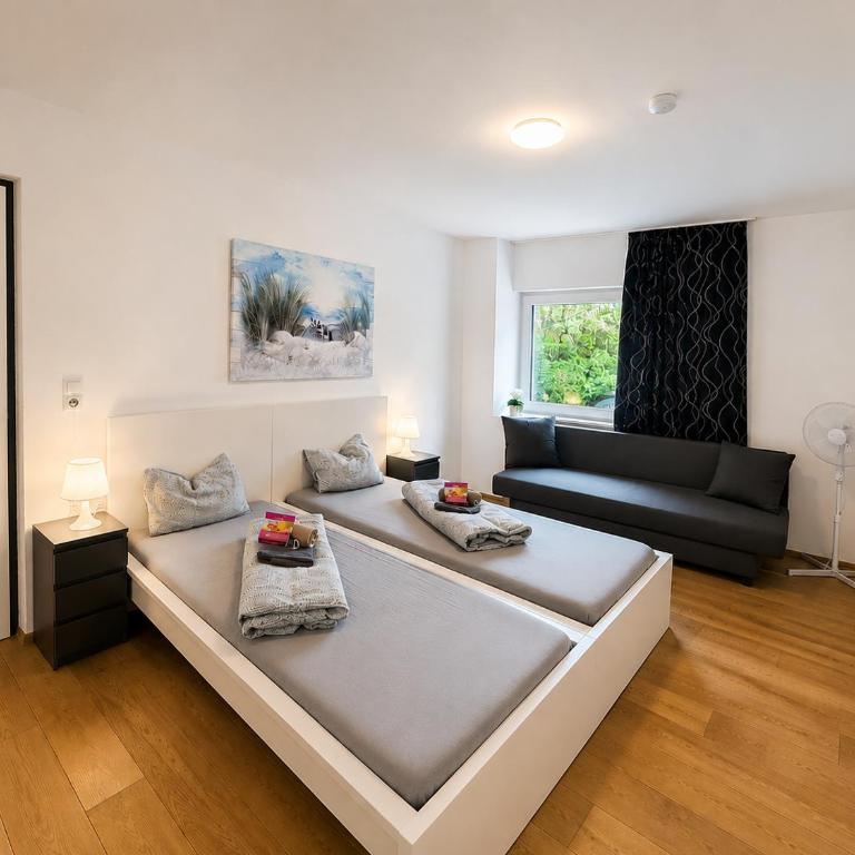 Aldrans Apartment with 3 bedrooms - Apartment mit 3 Schlafzimmern - 3