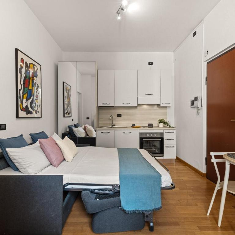StayEasy Fara17 - Central Station new studio - Appartamento Monolocale con Balcone - 15