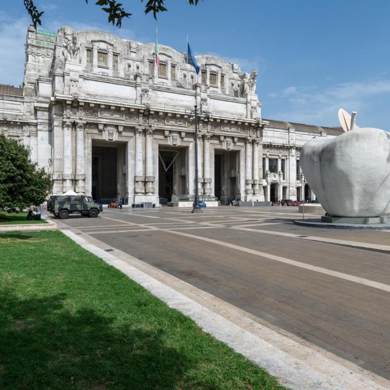 StayEasy Fara17 - Central Station new studio - Appartamento Monolocale con Balcone - 22