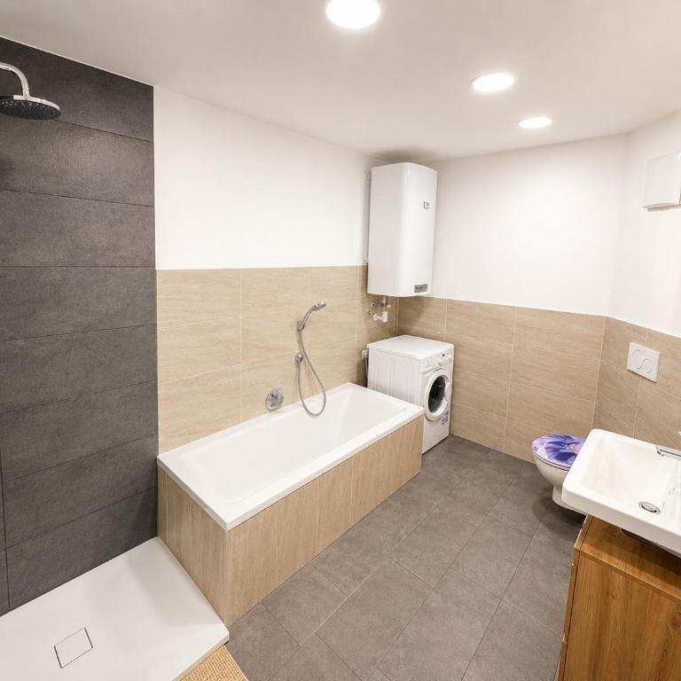 Aldrans Apartment with 3 bedrooms - Apartment mit 3 Schlafzimmern - 7