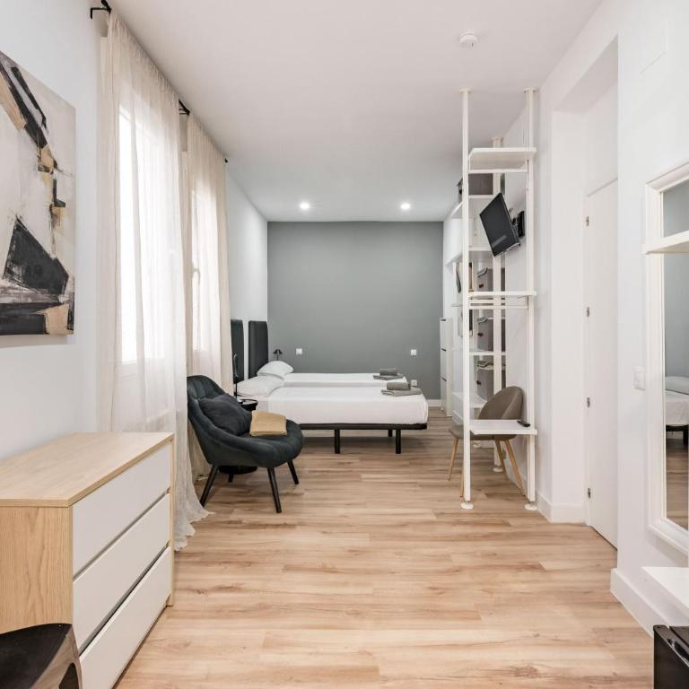 MyHouseSpain - 7Stay Madrid - Camera Deluxe Doppia con Letti Singoli - 2