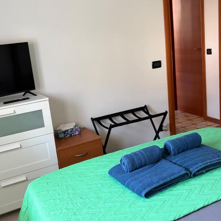 Miniappartamento con terrazza a 2km dal centro di Udine - Appartamento con 1 Camera da Letto - 5