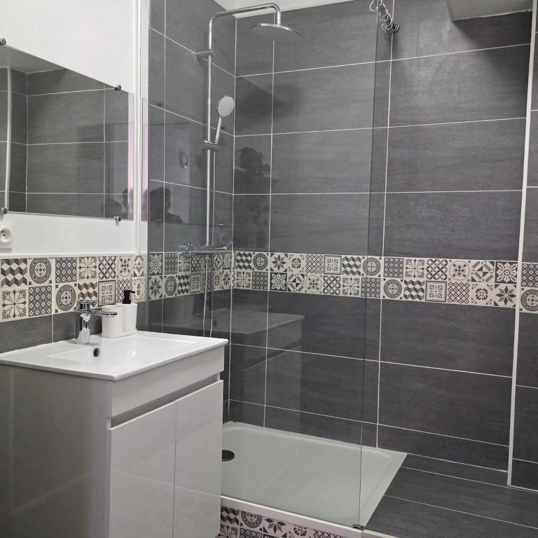 Le studio du Passage Boyer - Appartement 1 Chambre - 11