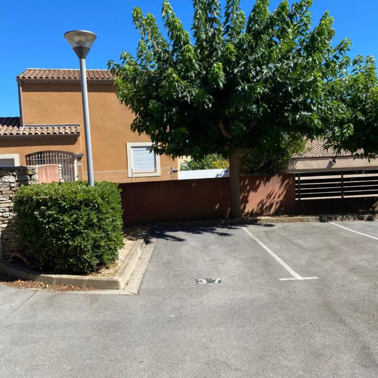 Grand Appartement 4 pers - bien ventilé - Terrasse - Vue Mer - Proche plage - Apartment mit 1 Schlafzimmer - 15