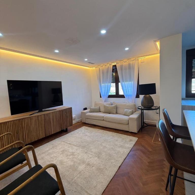 Queen's Salamanca III - Alojamiento Corta Estancia - Apartment mit 3 Schlafzimmern - 41