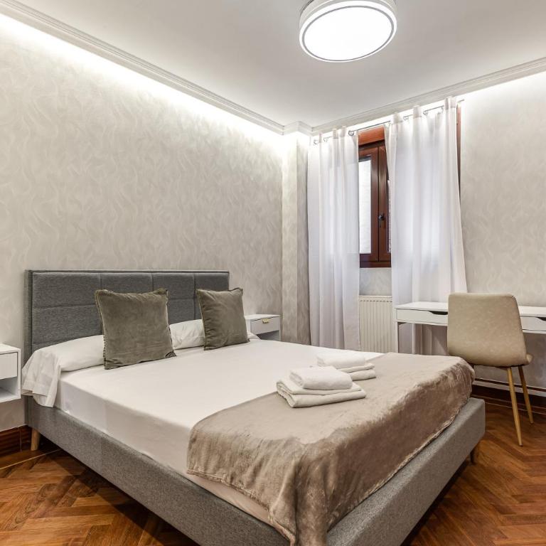 Queen's Salamanca III - Alojamiento Corta Estancia - Apartment mit 3 Schlafzimmern - 27