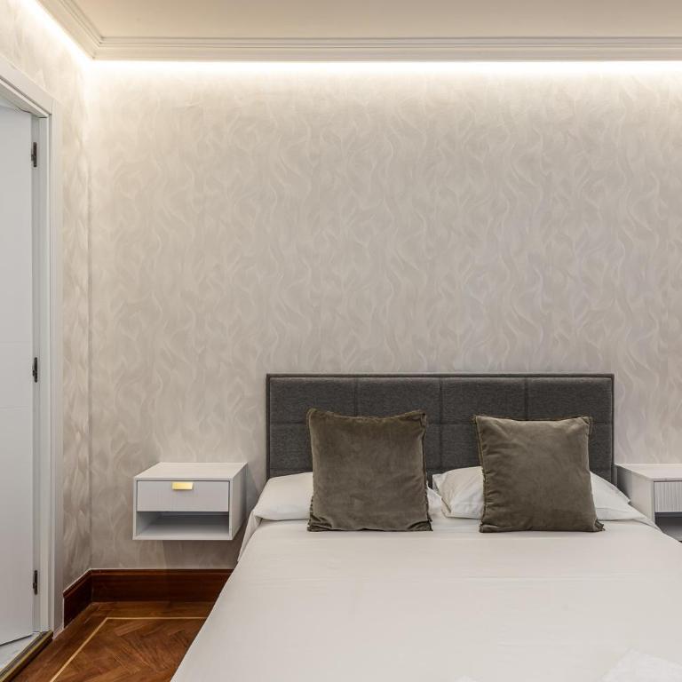 Queen's Salamanca III - Alojamiento Corta Estancia - Apartment mit 3 Schlafzimmern - 29