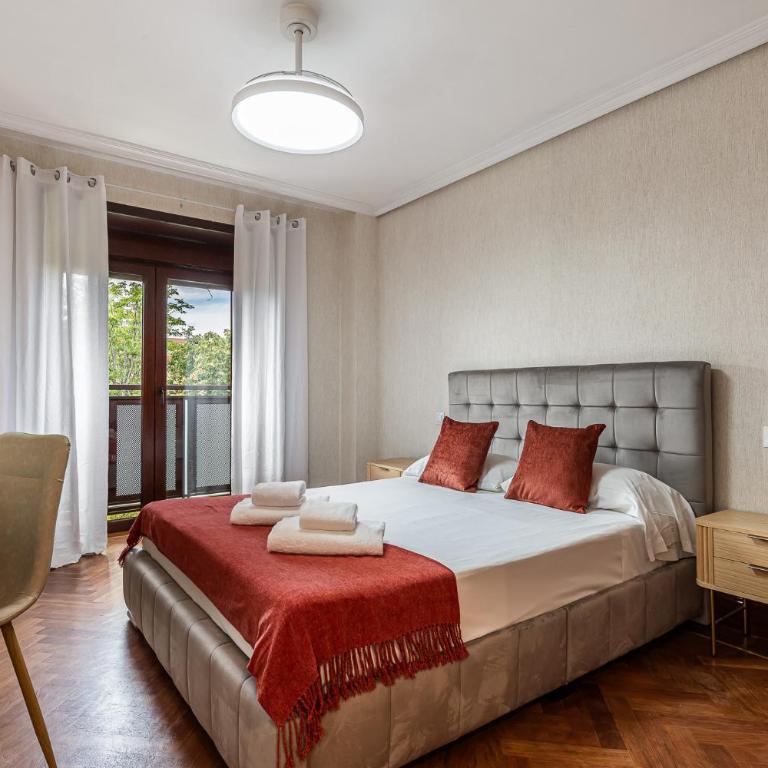 Queen's Salamanca III - Alojamiento Corta Estancia - Apartment mit 3 Schlafzimmern - 34