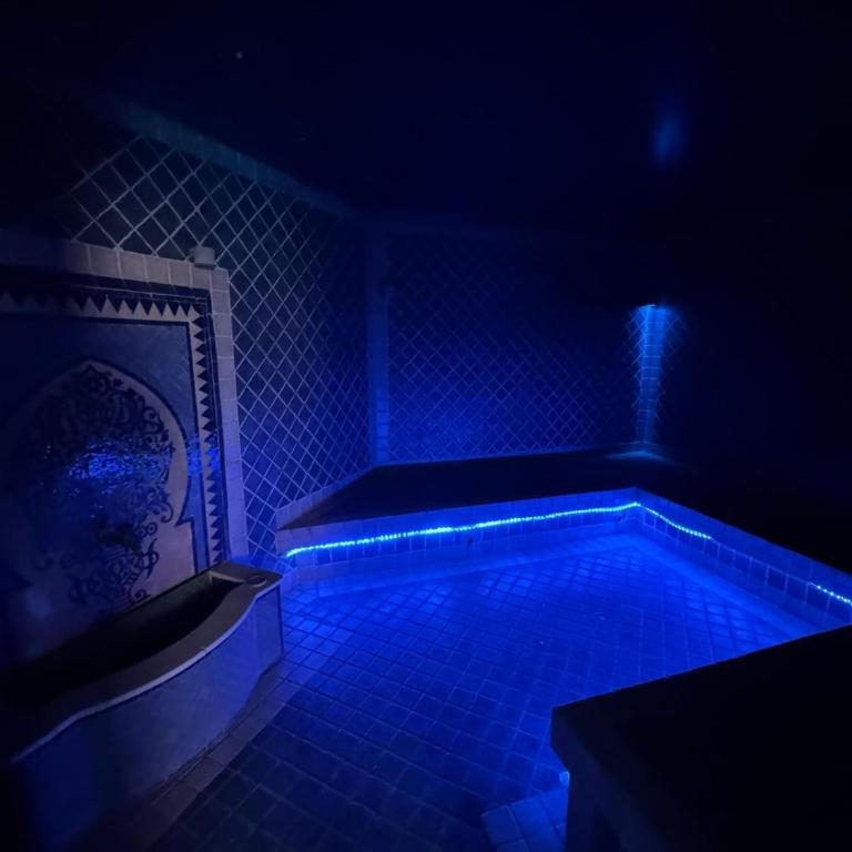 Riad 9 - Chambre Opale - Zimmer mit Kingsize-Bett und Gartenblick. - 12