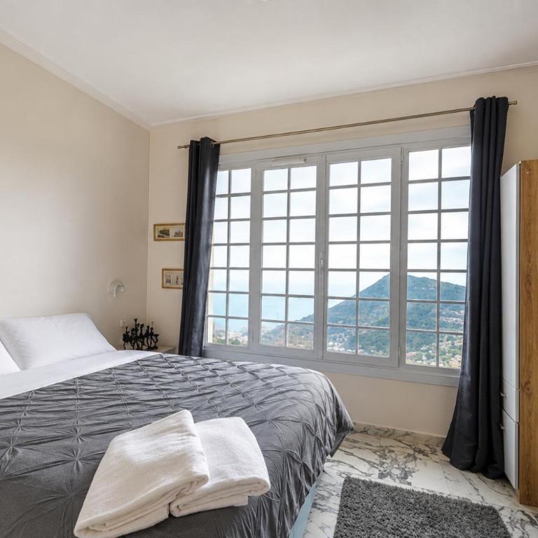 La Turbie Villa with Monaco Views, Pool & Sauna - Villa - 81