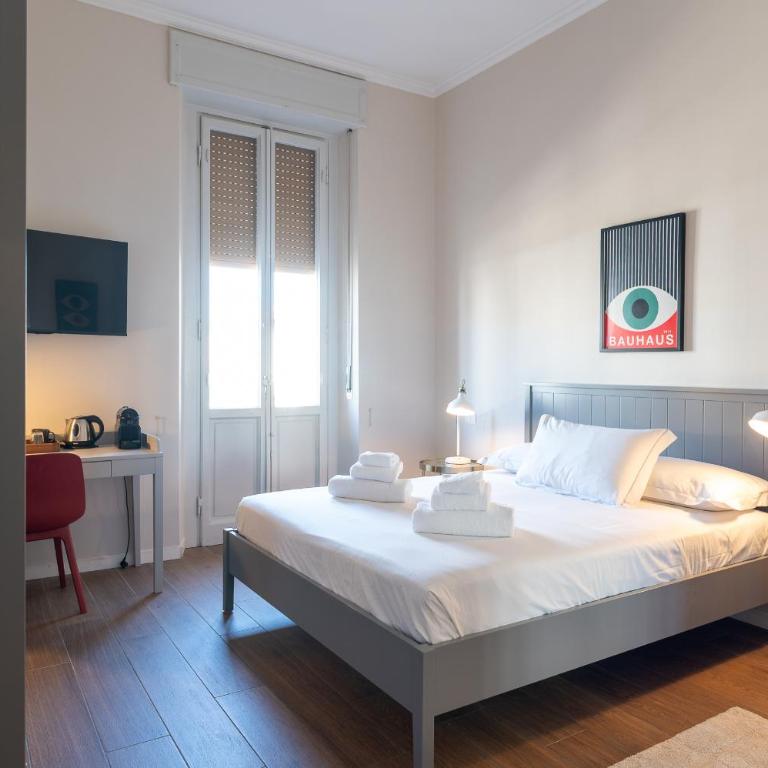 Foster Guest House - Three-Bedroom Apartment - 98