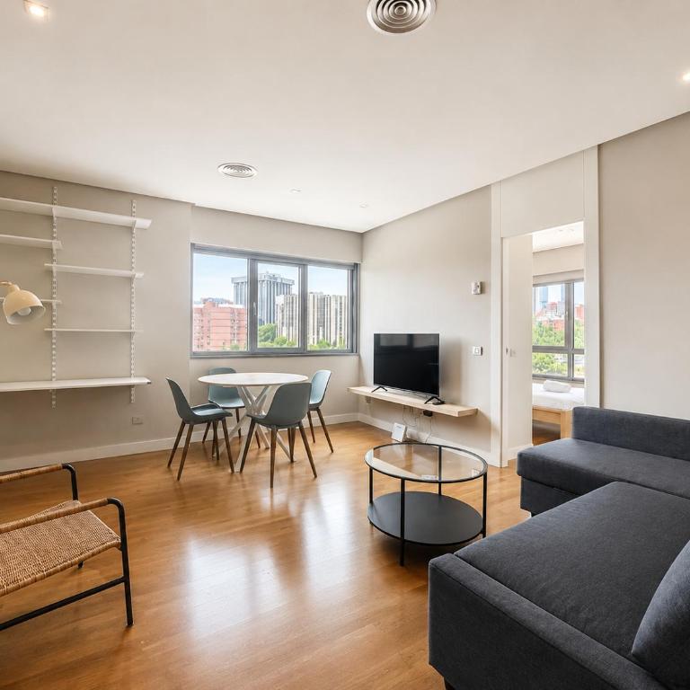 Luminoso con balcón para 6 en Sanchinarro - Apartment mit 2 Schlafzimmern - 8