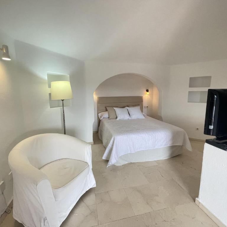 501.Serene studio with large terrace and pool - Apartment - 6