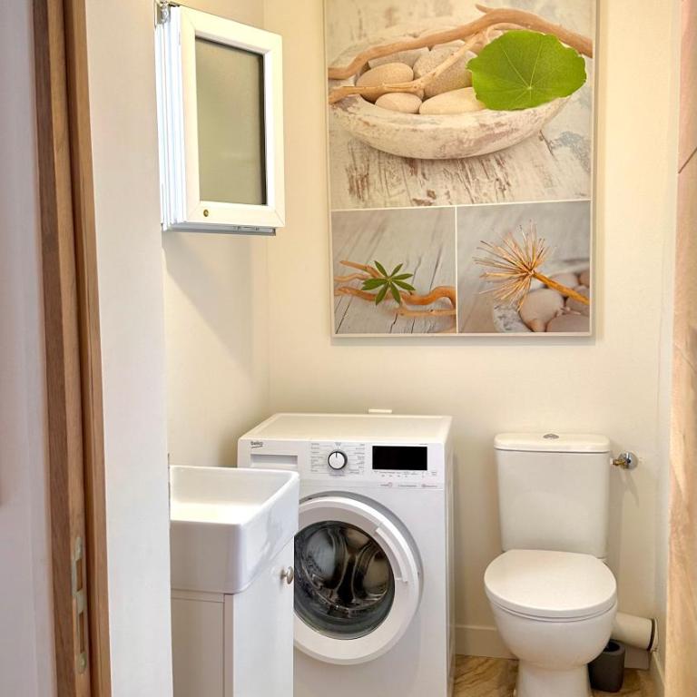 Gite AVIGNON BOUGAINVILLIER - Maison 3 Chambres - 30