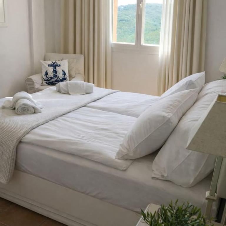 Villa Thymfalaise - Private Pool, Sea-View, Close to Beach - Villa 3 Chambres - 4