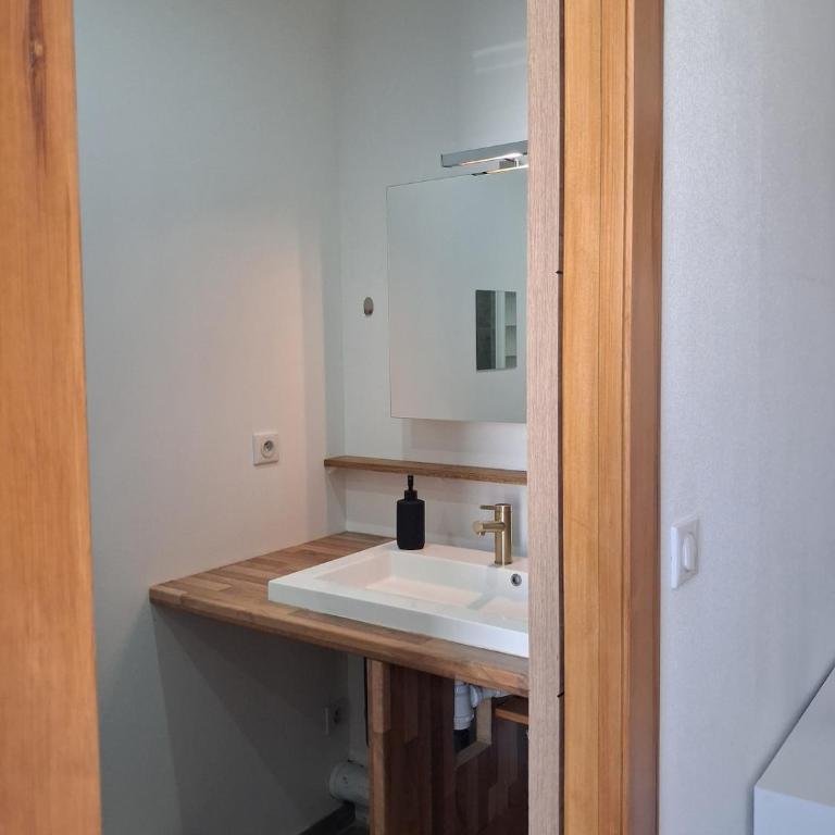 Charming 2-bedroom apartment, heart of Concarneau - Appartement 2 Chambres - 10