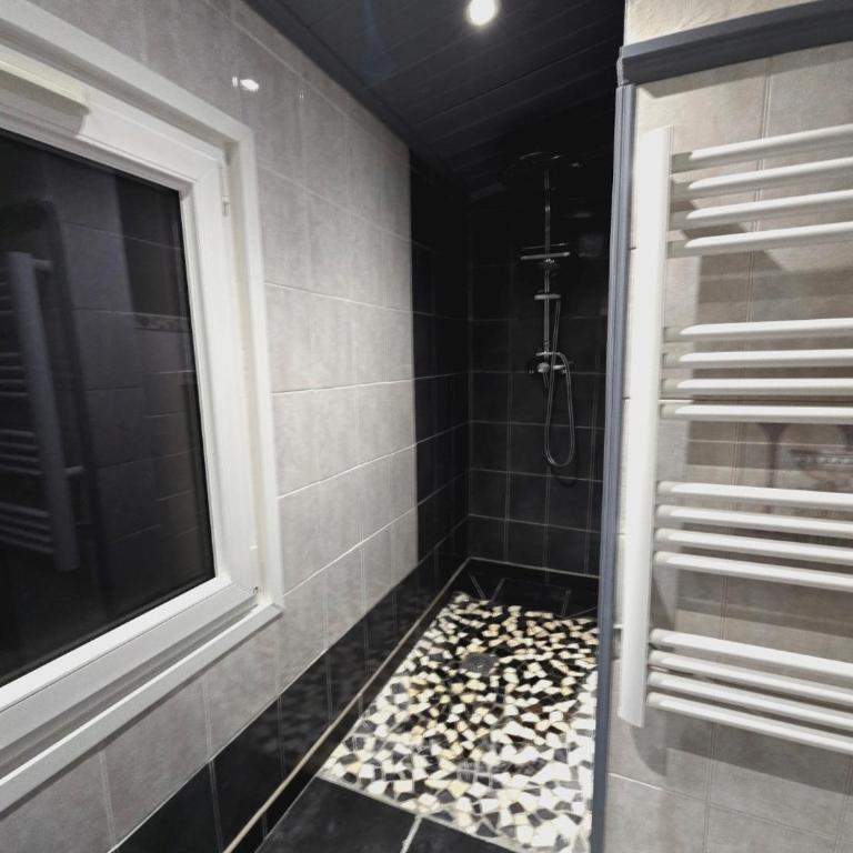 Logis Montagnard - Two-Bedroom House - 22