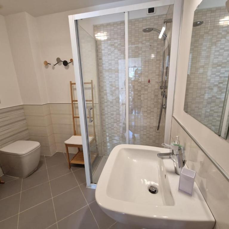 Casa Lory a Boccadasse - Two-Bedroom Family Apartment - 31